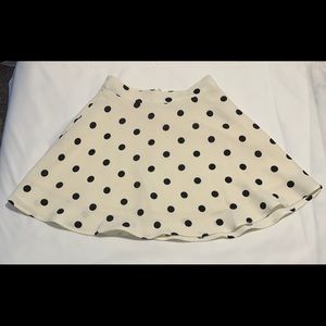 Black and Cream Polka dotted XXI skirt